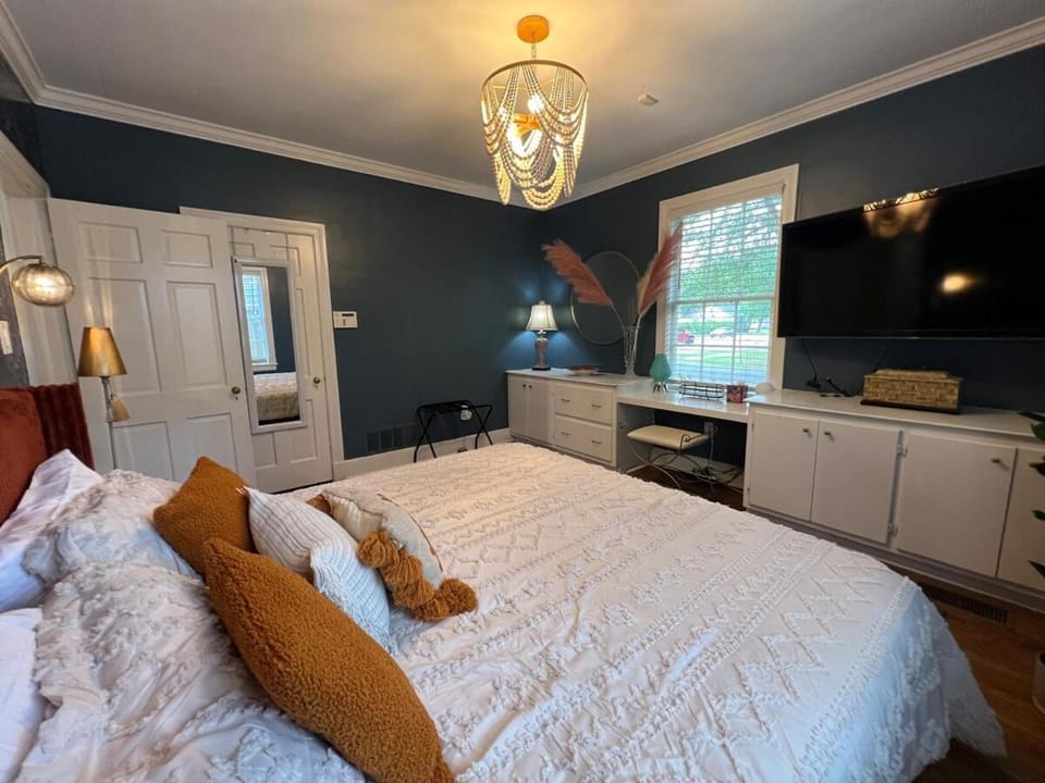 TV and multimedia, Bedroom