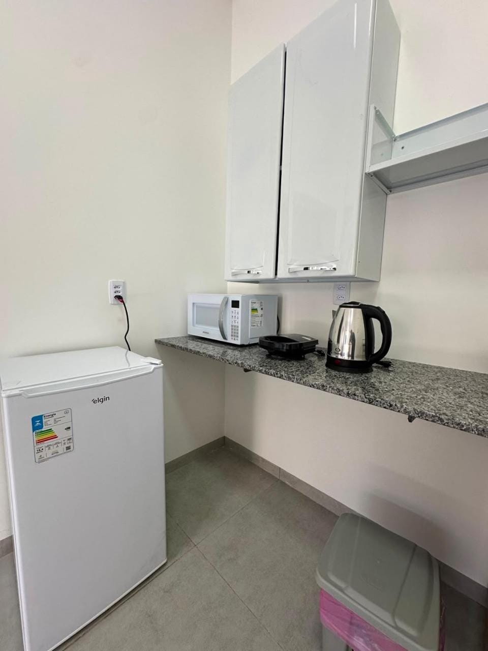 Coffee/tea facilities, Kitchen or kitchenette, minibar