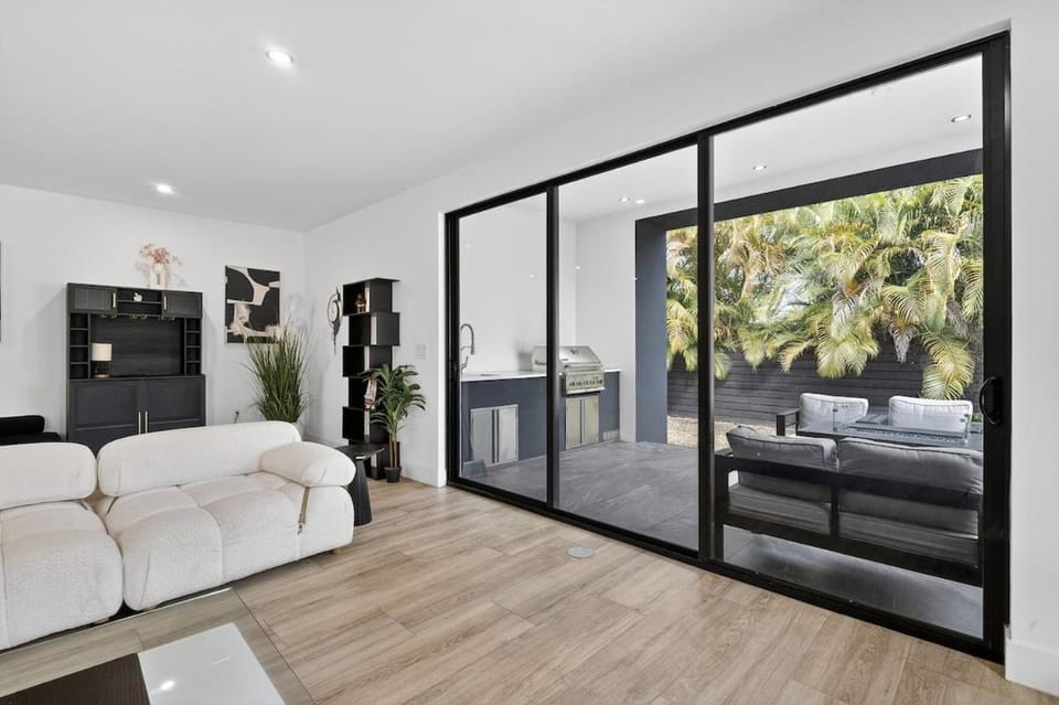 Dream House Apartment in Fort Lauderdale