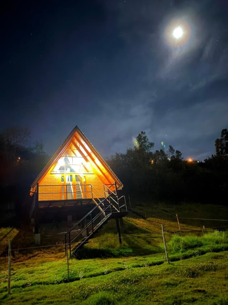 Masia Sant Jeroni Wooden A-frame in Pintag Chalet in Quito
