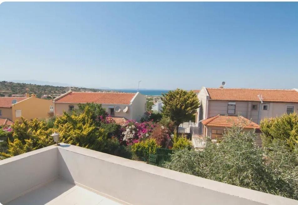 Ayayorgiye 500 metre Villa in Cesme