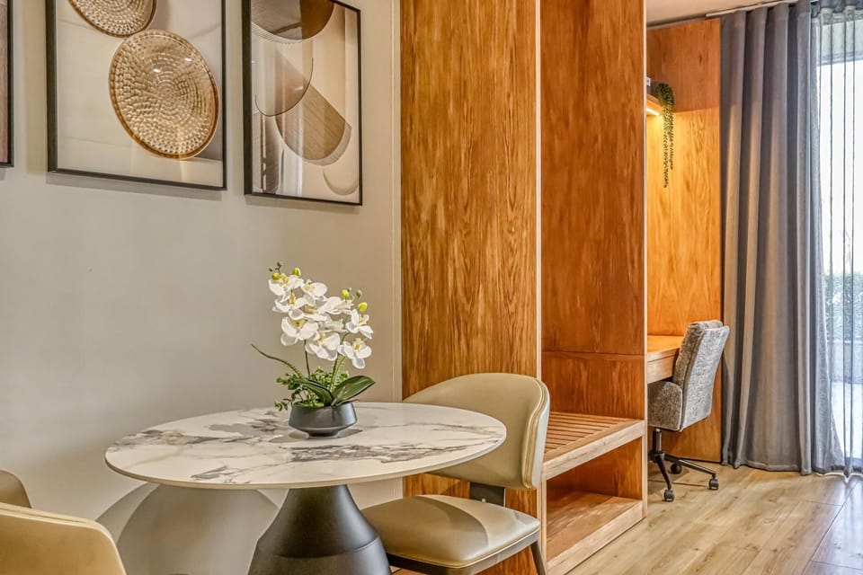 The Oud at Ellipse Apartment in Sandton