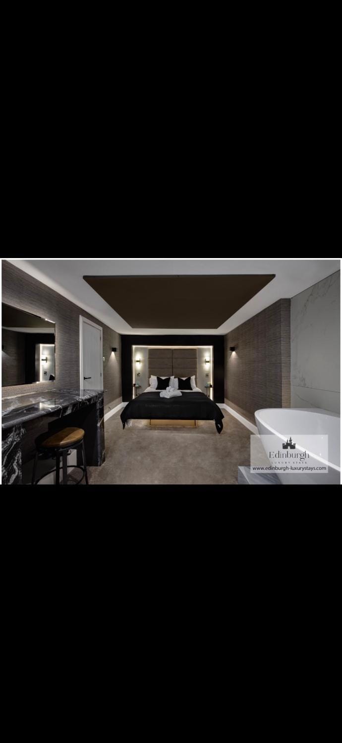 1BR Emerald Retreat Stockbridge Apartment in Edinburgh