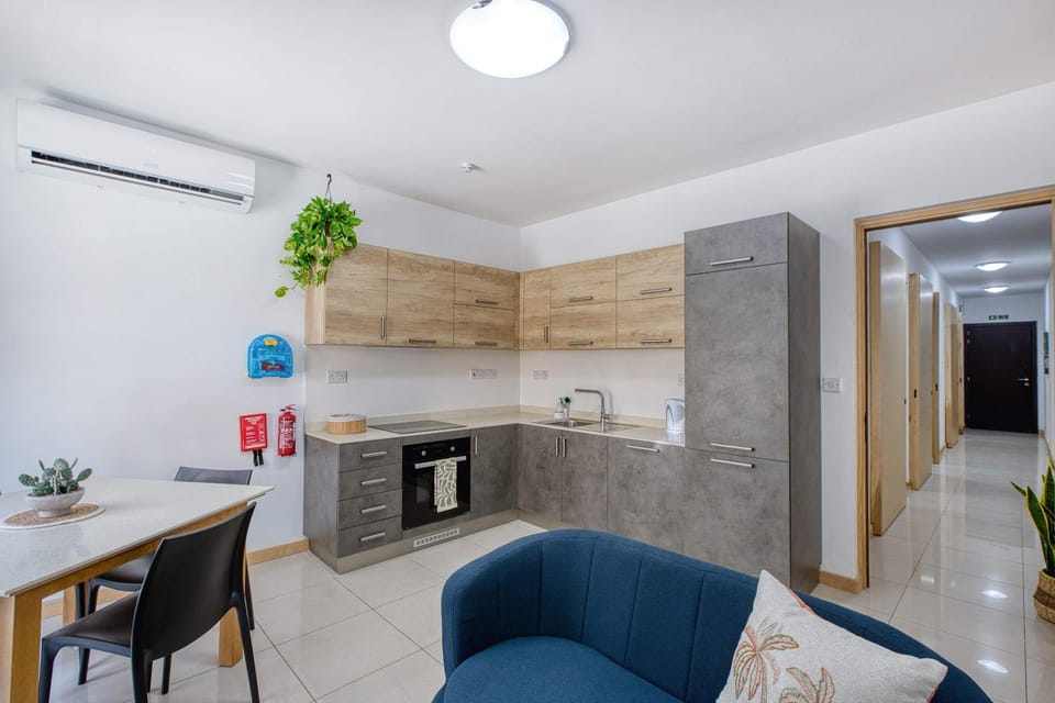 Belmonte Heights Flat 2BDR Apartment in Sliema