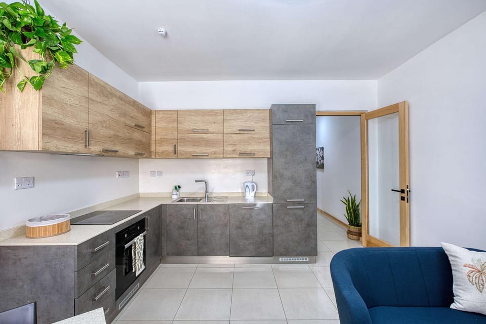 Belmonte Heights Flat 2BDR Apartment in Sliema