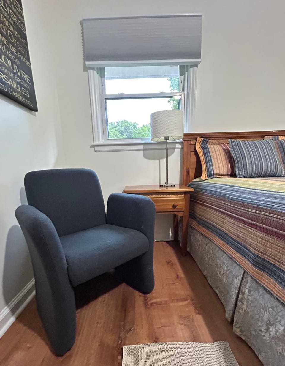 Seating area, Bedroom