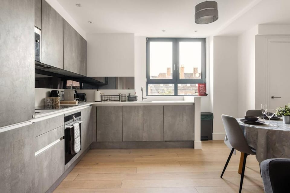 Central London Terrace Early bag drop off Apartment in City of Westminster