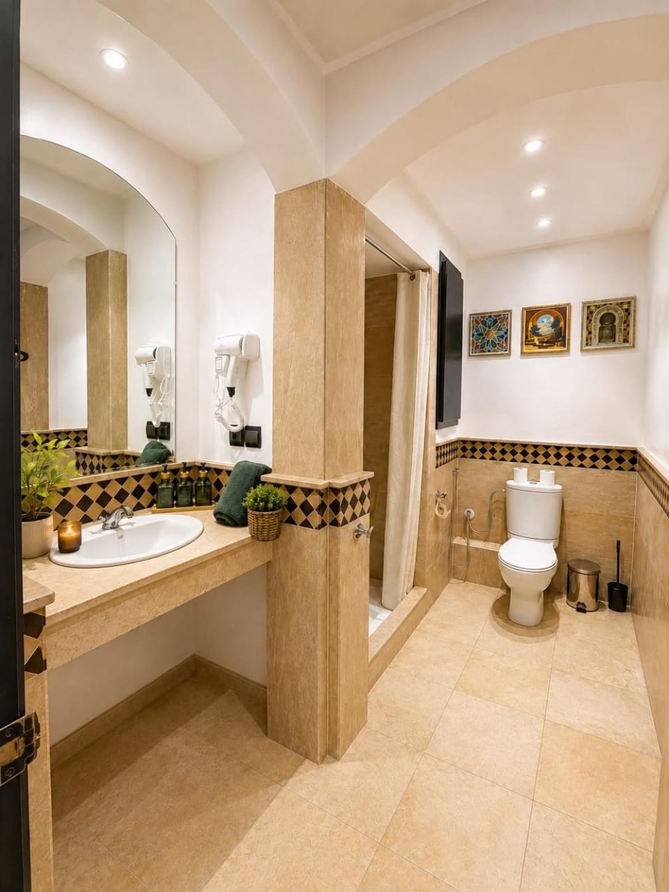 Toilet, Bathroom, towels