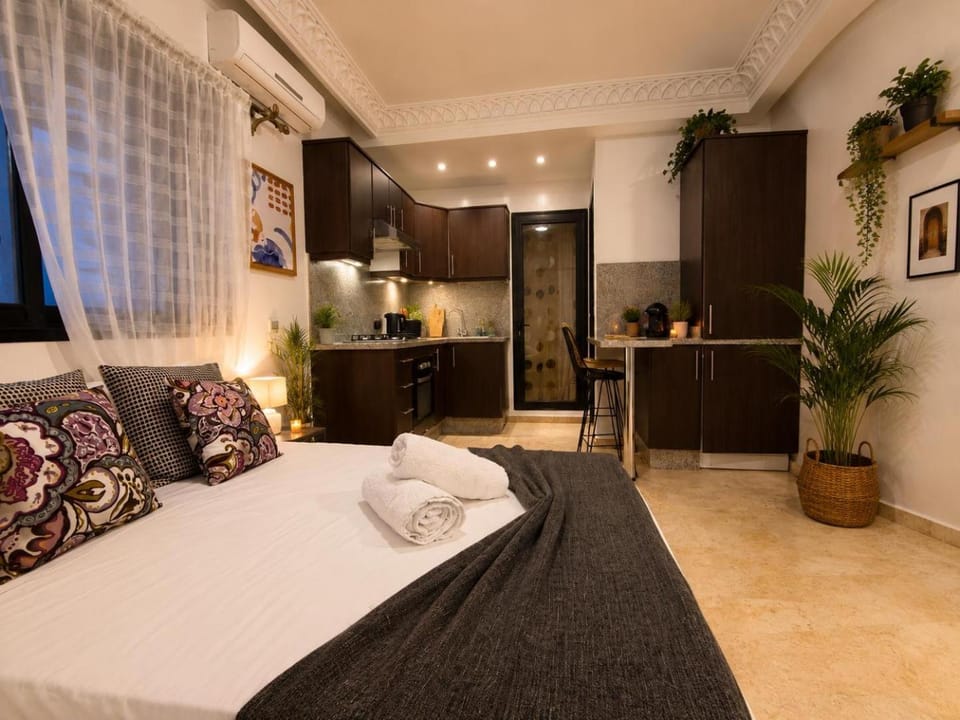 Kitchen or kitchenette, Photo of the whole room