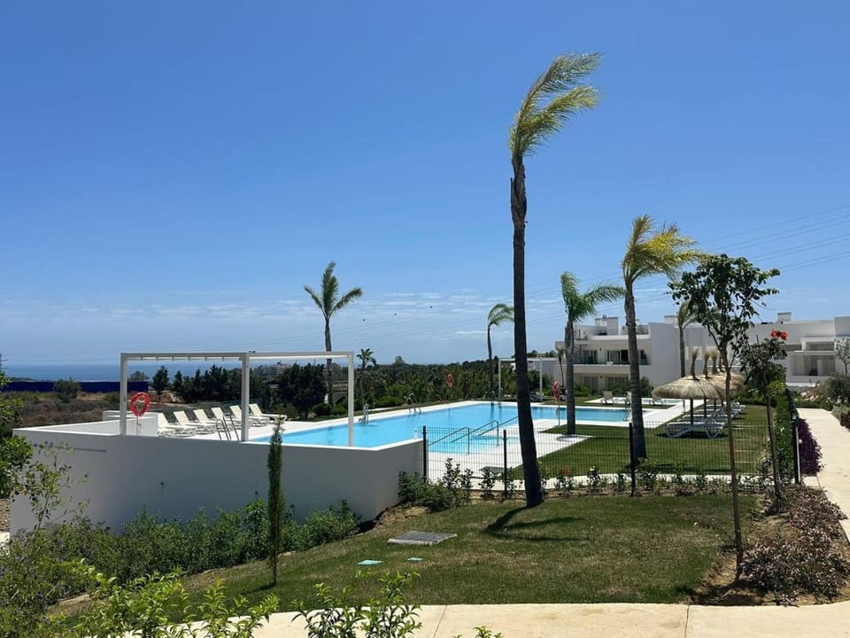 Alcazaba Lagoon & Private Beach Costa del Sol 2105 Apartment in Costa del Sol