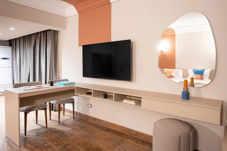 TV and multimedia, Dining area