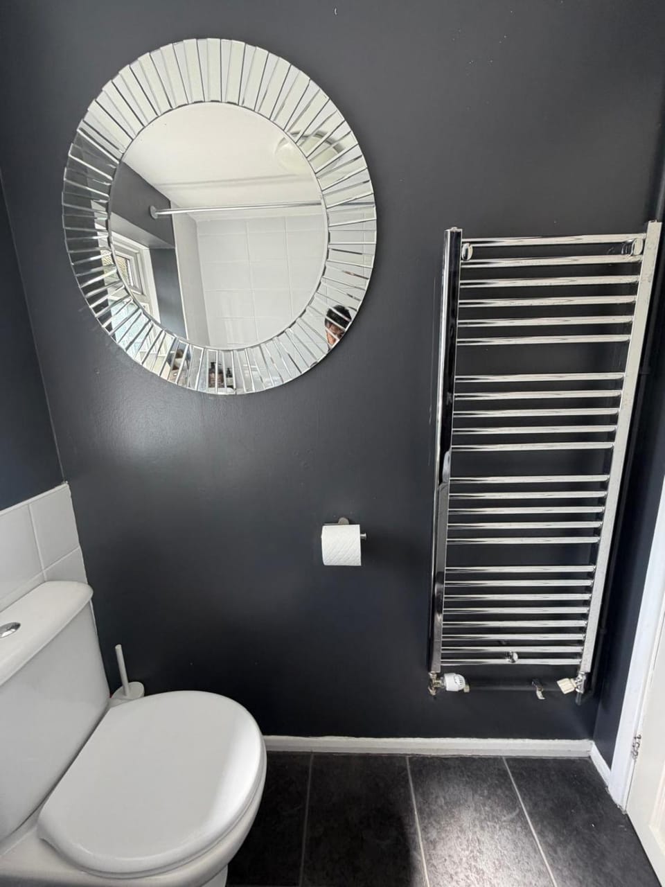 Cardiff Bay & City Centre 2 Bed Home Garden, Free Parking & Pet Friendly Apartment in Cardiff