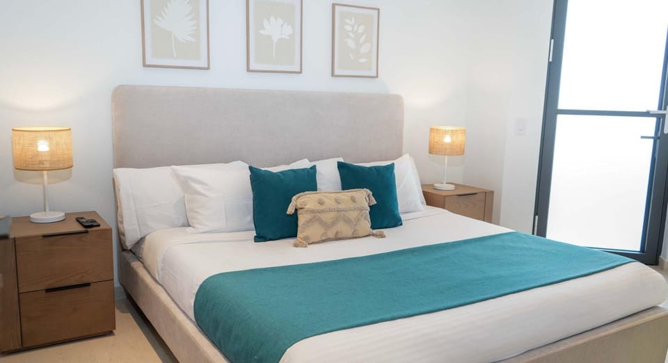 Exclusive Top Floor 1BR Pool & Jacuzzi - Eagle Beach House in Noord