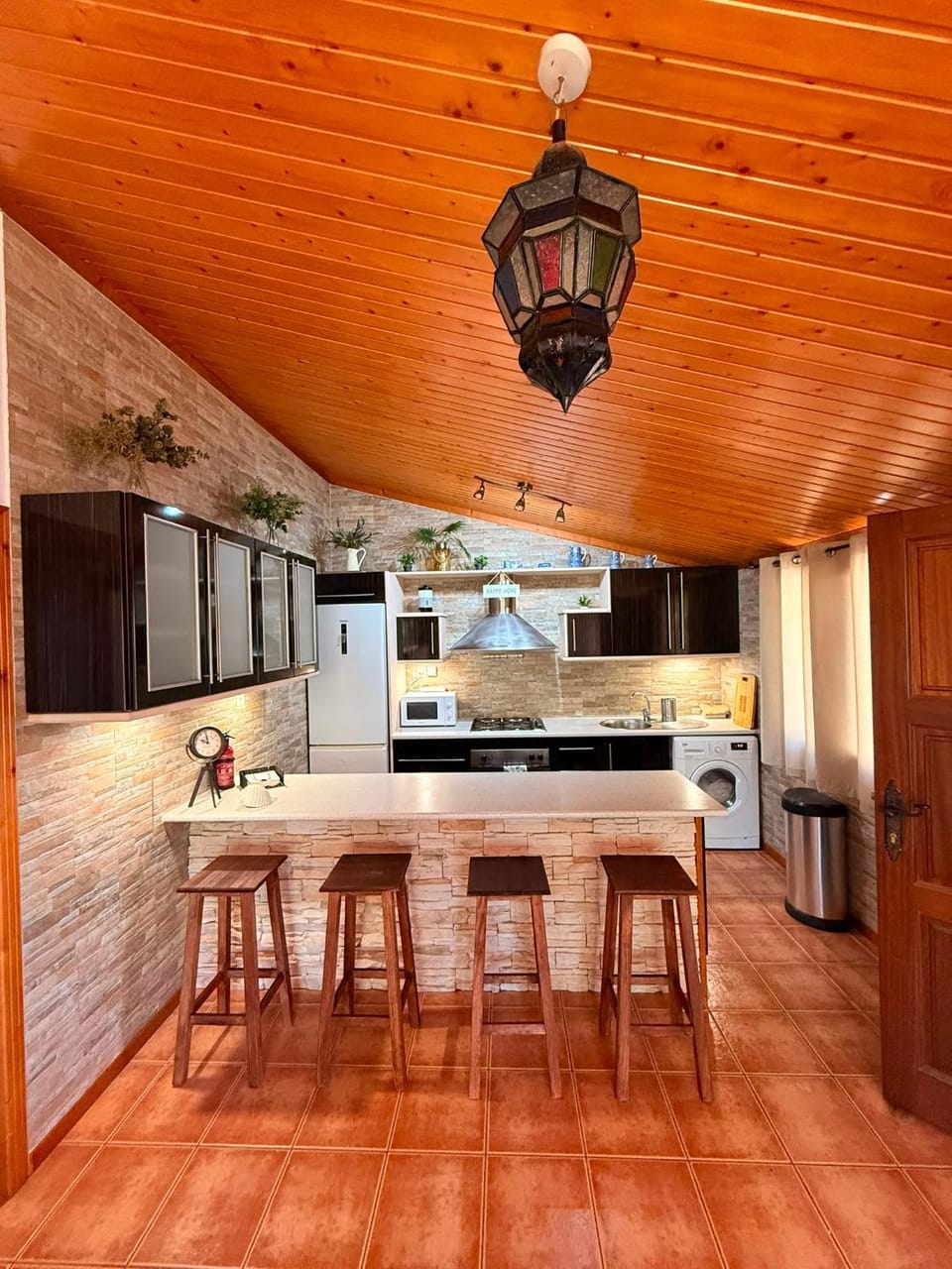 Casa Castaño - Chalet con patio y piscina de temporada Chalet in Alpujarra Granadina