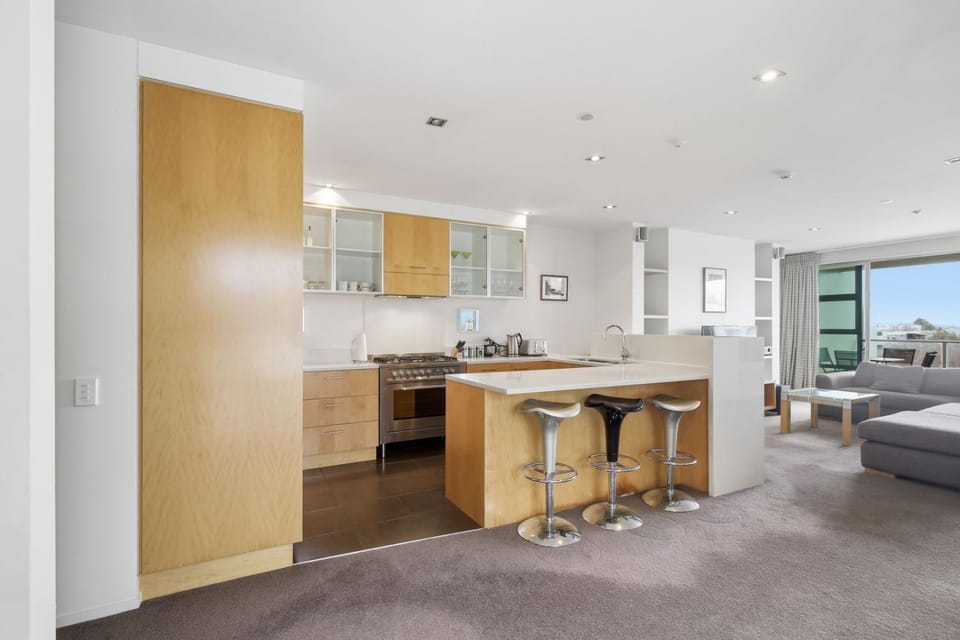 Penthouse Apartment in the heart of Nelson Apartment in Nelson