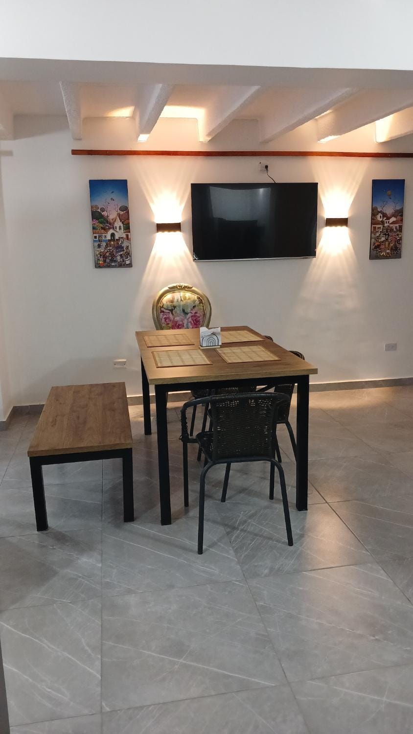 Casatintbooking - Habitación con cama matrimonial Bed and Breakfast in Cúcuta