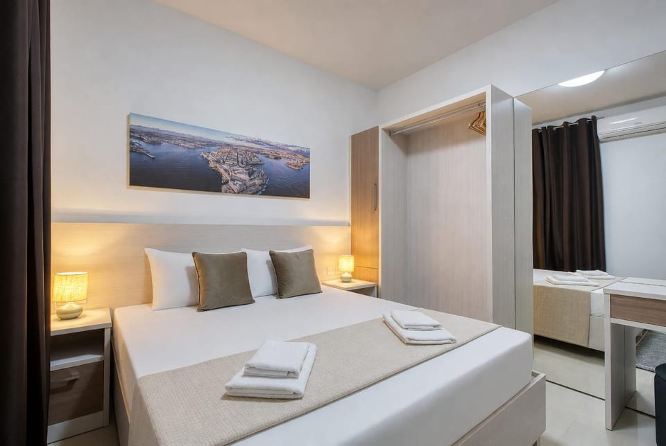 Belmonte Heights Flat 2BDR Sliema Apartment in Sliema