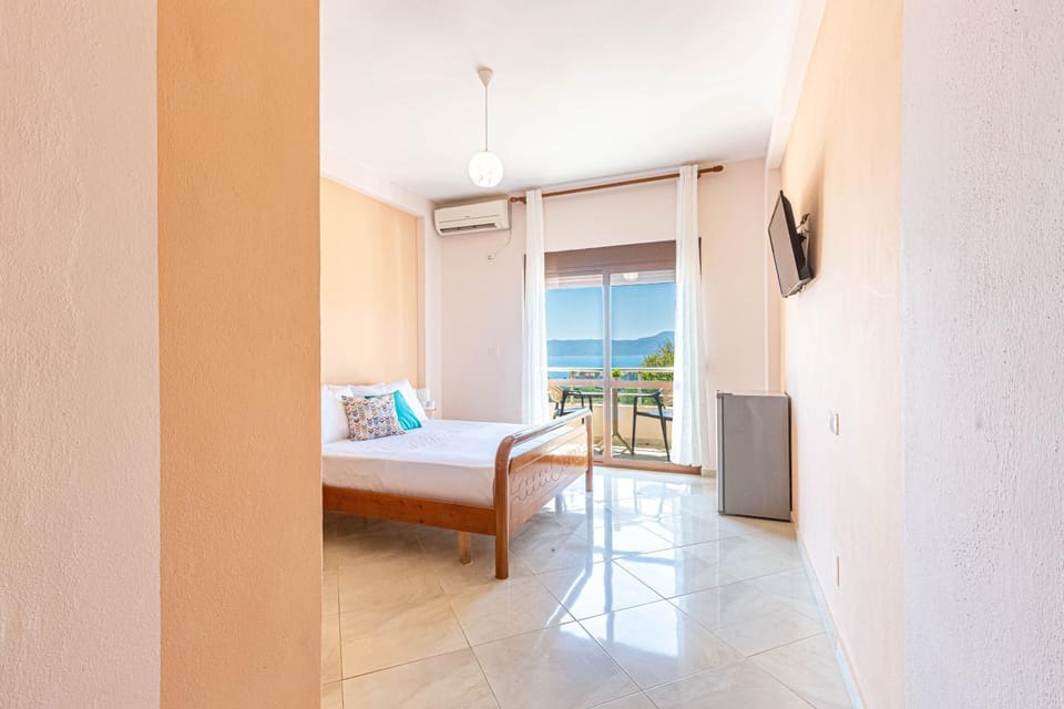 Radhima Residence 11 - Standart Double with Sea View Apartment in Vlorë County, Albania