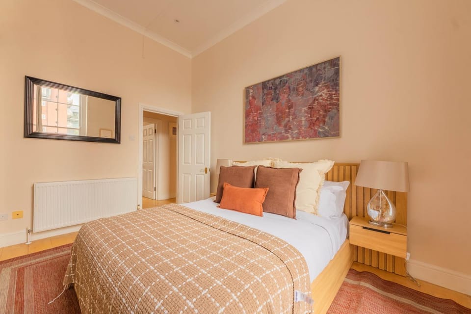 Upper Berkeley Residences Apartment in City of Westminster