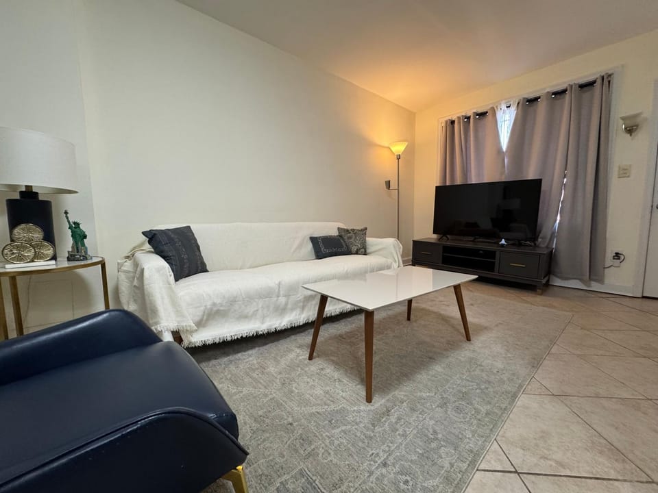 Modern Apartment near the Union Market Apartment in District of Columbia