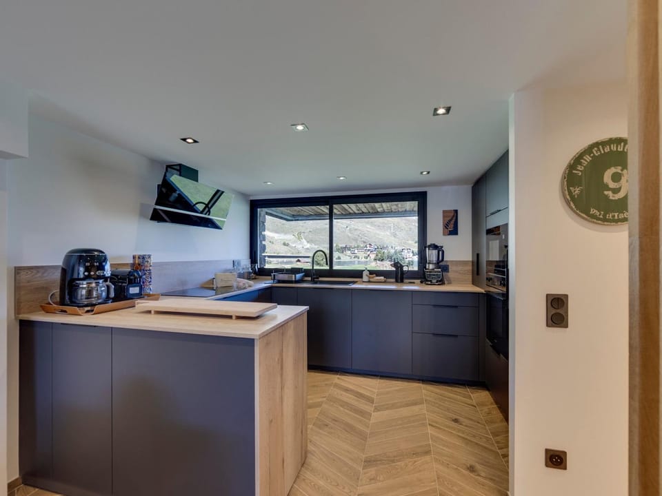 Chalet confortable - 10 pers. quartier calme Apartment in Tignes