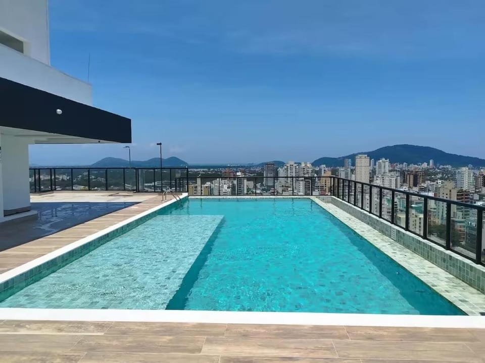 Vista Mar - Ar Condicionado-Piscina Borda Infinita Apartment in State of São Paulo