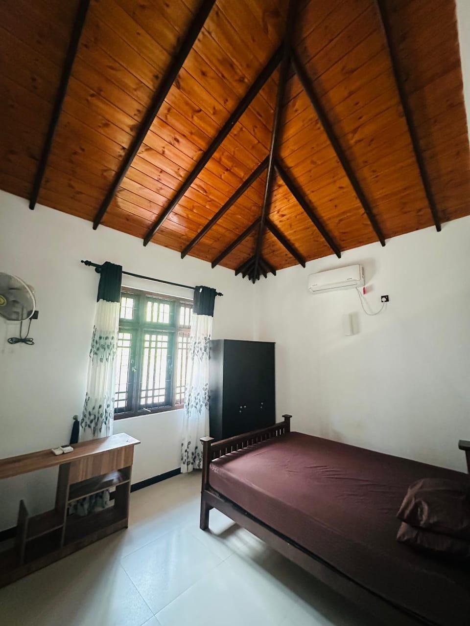 Dilukshi comstruction villa House in Sri Lanka
