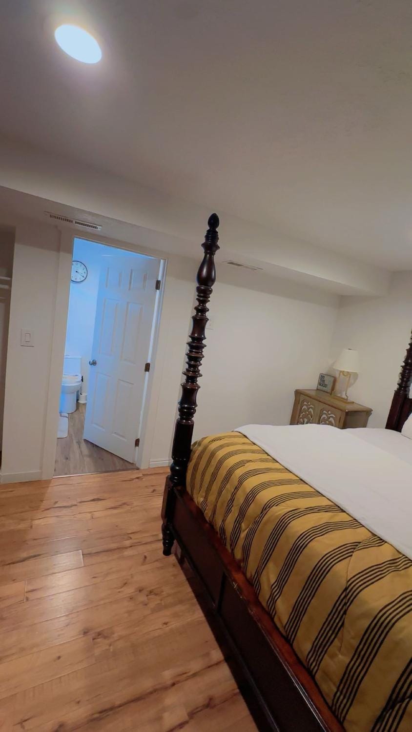 King Bedroom with Private Bathroom Vacation rental in West Valley City