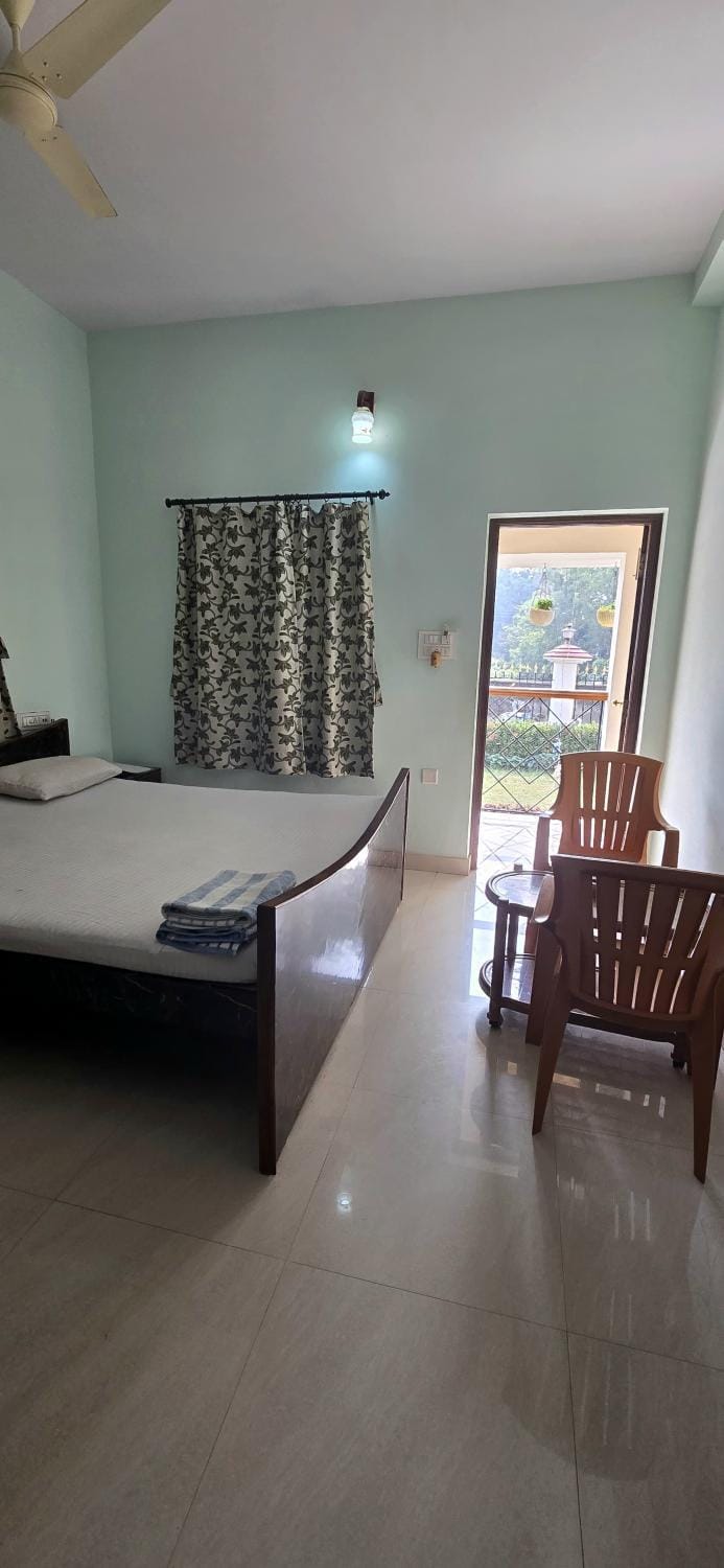 Niloy Guest House Bed and Breakfast in West Bengal