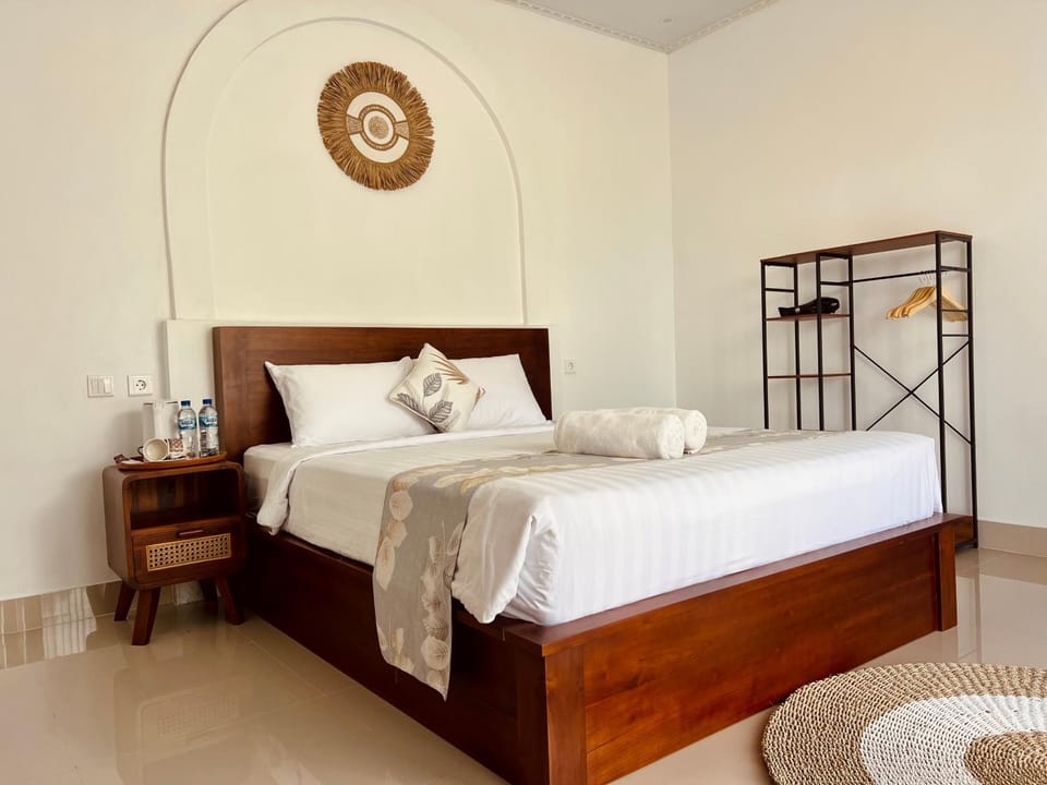 Moon Escape Bed and Breakfast in Karangasem Regency