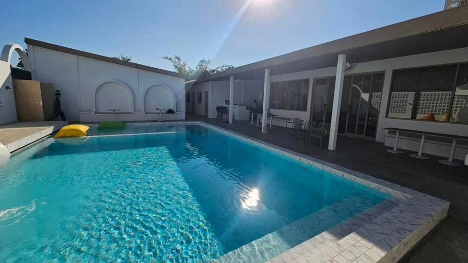 REVANA Poolvilla Villa in Pattaya City