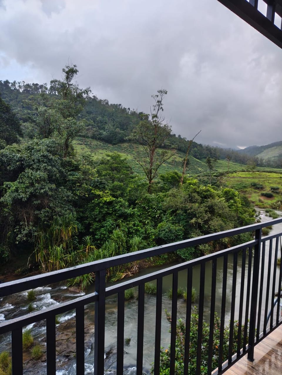 River castle Vacation rental in Kerala