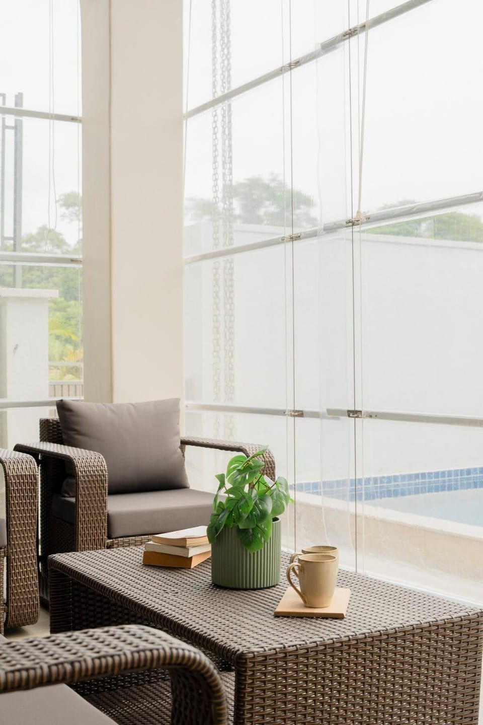 Seating area, Pool view, Swimming pool