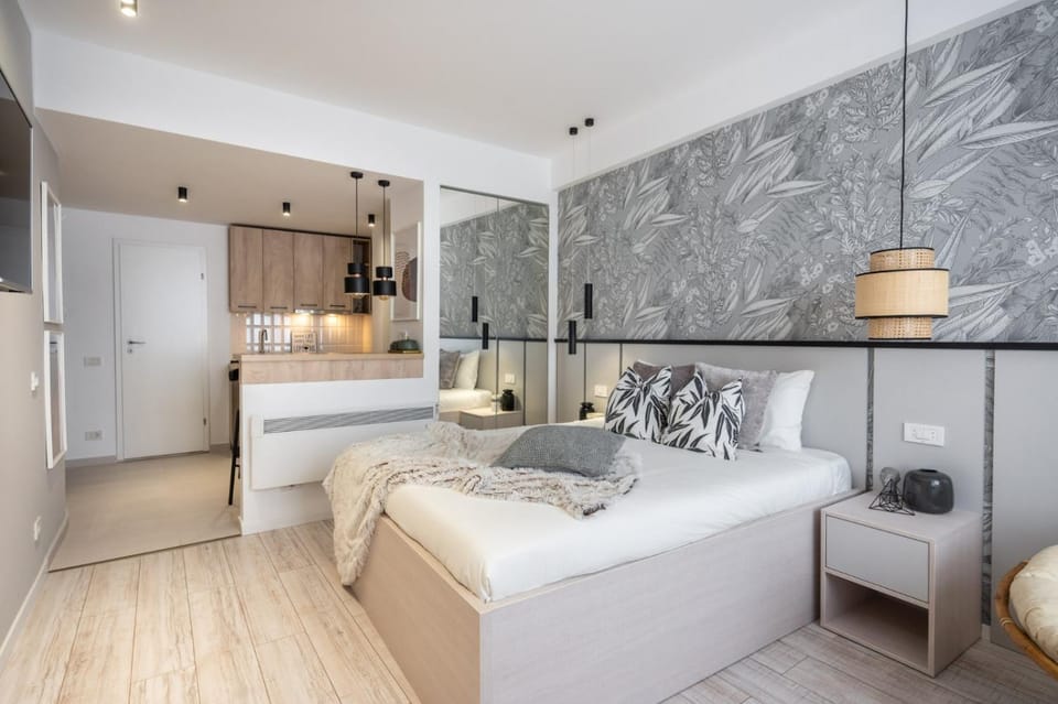 Bed, Living room, Seating area, Bedroom, wardrobe