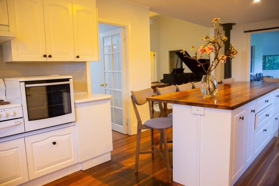 The Farmhouse at Levenvale Farm House in Bellingen