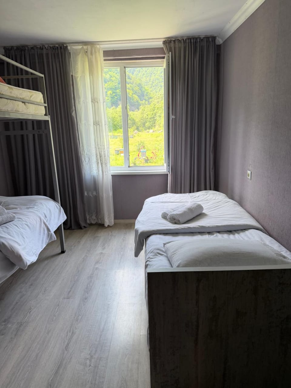 Guesthouse Riverside Bagiana Bed and Breakfast in Georgia