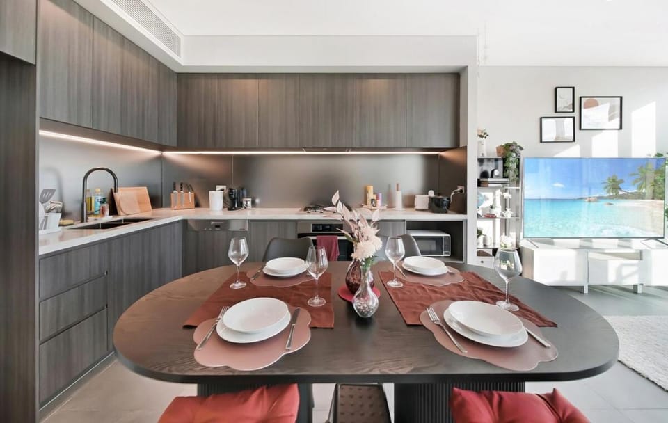 Dreamy Retreat next to Accor Stadium Free Carpark Apartment in Lidcombe