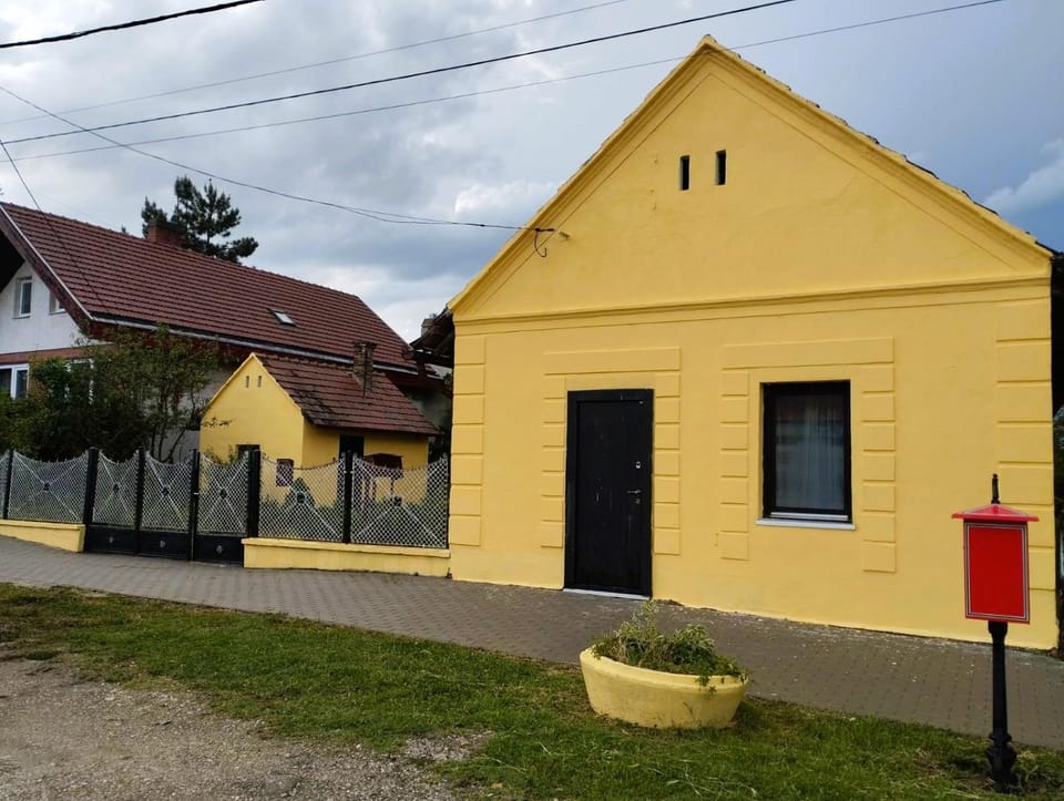 Property building, Facade/entrance, Street view