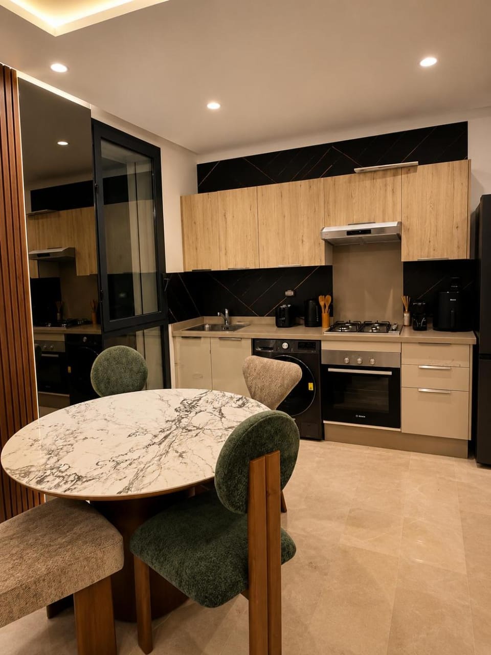 SkyLuxe Casablanca Private Jacuzzi and SkyBar Apartment in Casablanca