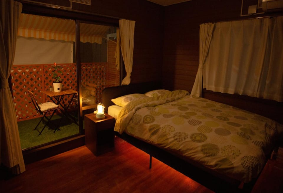 Night, Bedroom