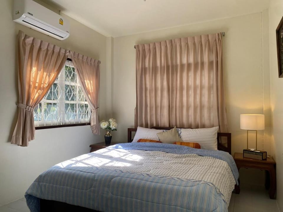 The friendly home at Naka House in Chalong