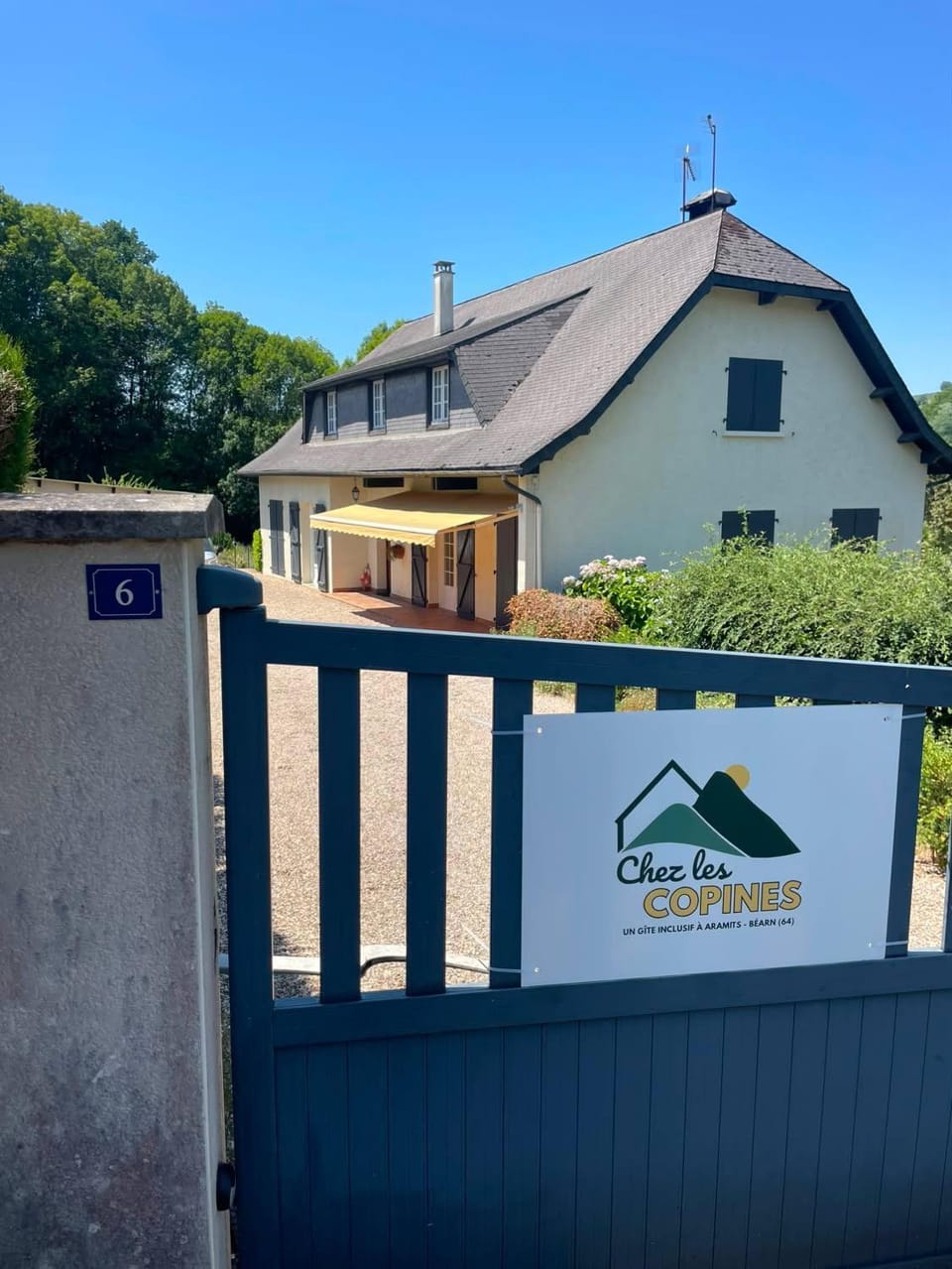 Property building, Property logo or sign