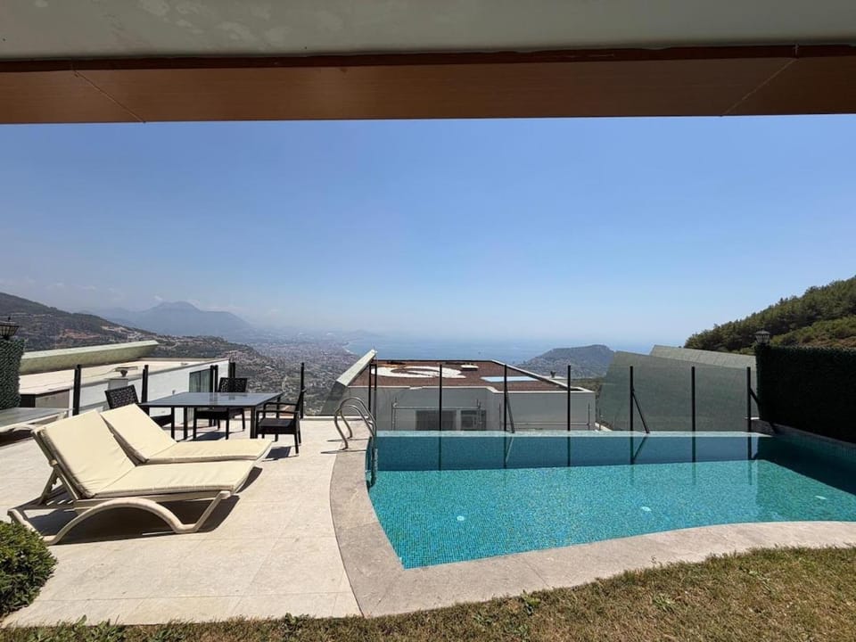 Patio, Day, Natural landscape, Garden, View (from property/room), Balcony/Terrace, Mountain view, Pool view, Sea view, Swimming pool, Swimming pool, sunbed