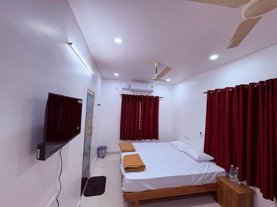 MMK Residency Hotel in Thiruvananthapuram