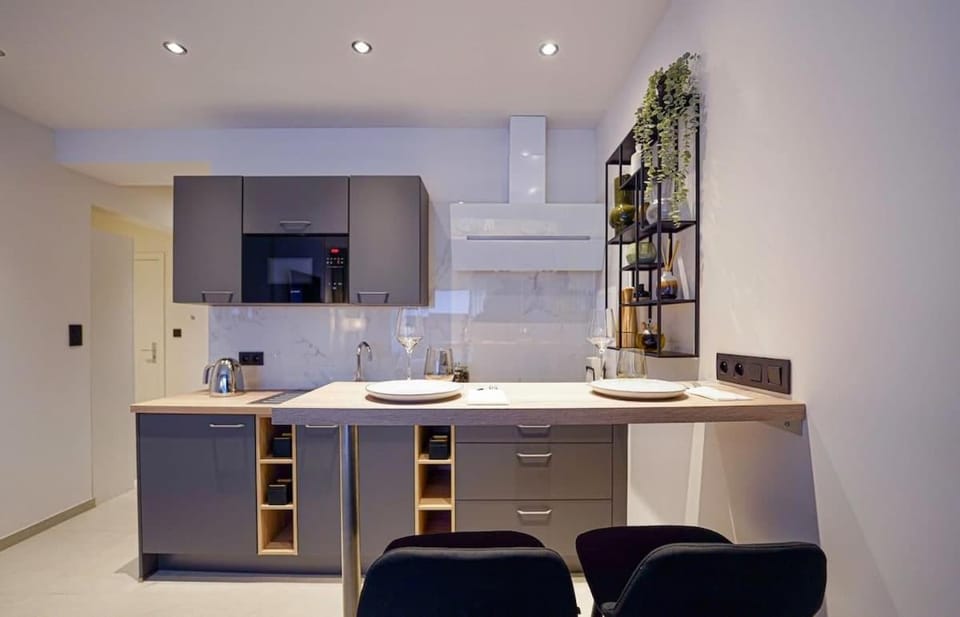 Lovely and Charming studio in the heart of Liege - total comfort Apartment in Liège