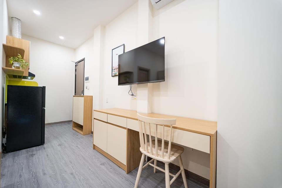 TV and multimedia, Kitchen or kitchenette, Dining area