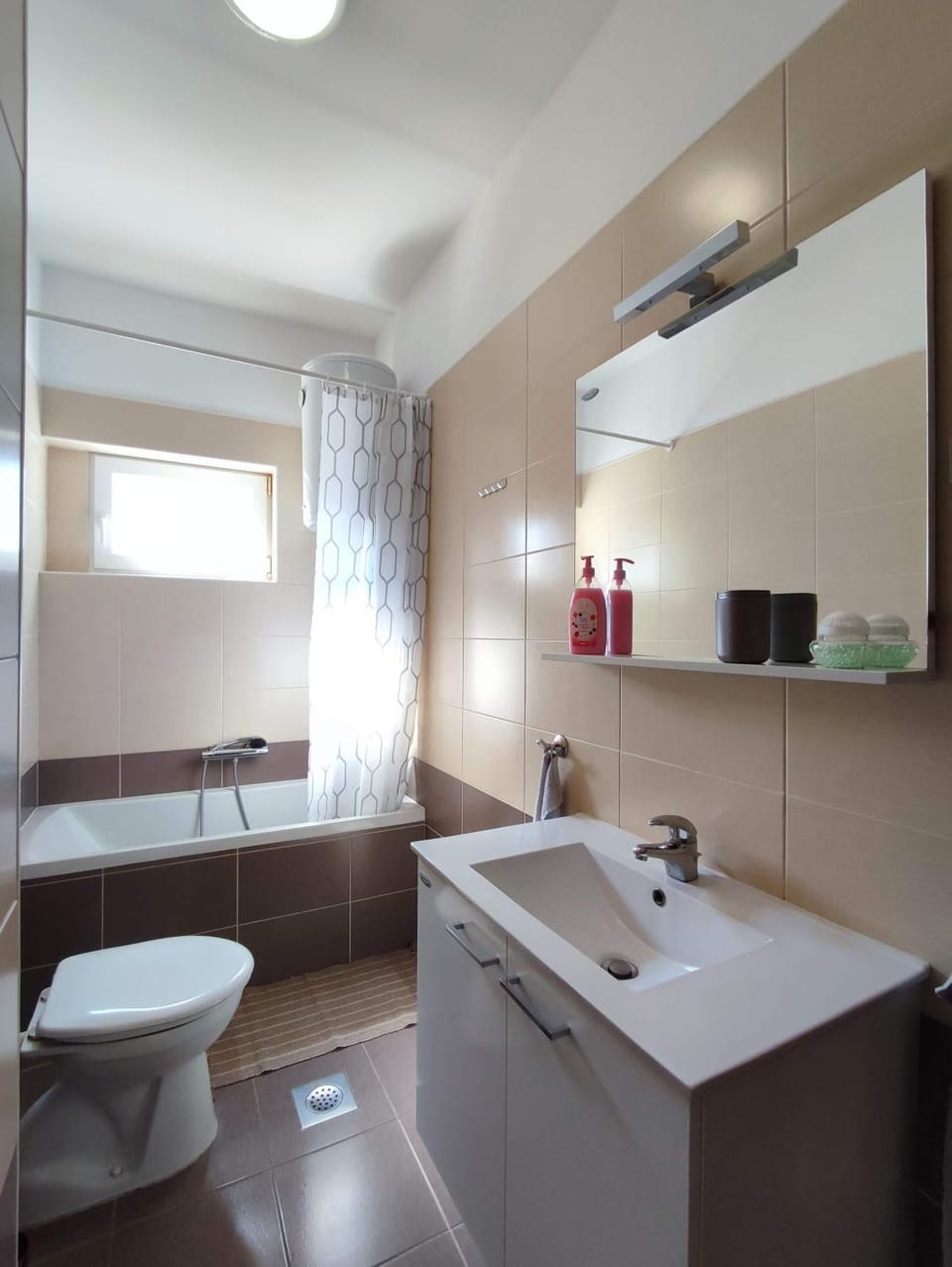 Toilet, Bathroom, Bath