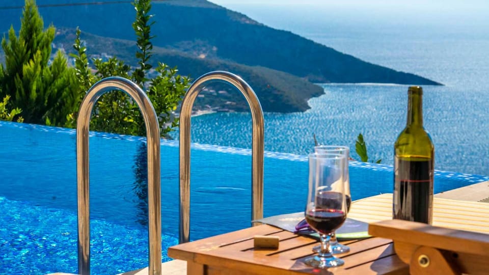 Day, Pool view, Sea view