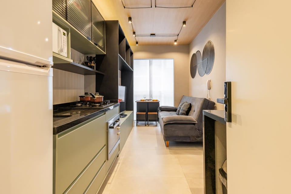 Kitchen or kitchenette, Living room, Seating area, Dining area, minibar