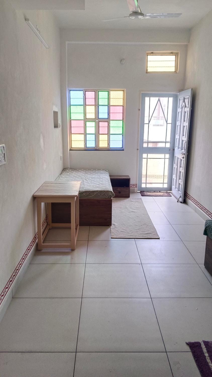 Stay Awhile Girls only budget stay in jaipur Bed and Breakfast in Jaipur